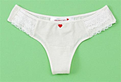 What are knickers in Europe?