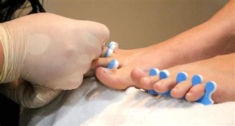 What are reasons not to get a pedicure?