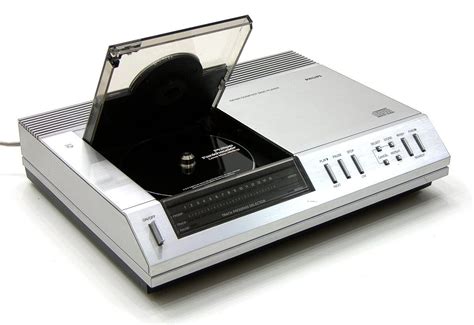What are the 3 types of CD players?