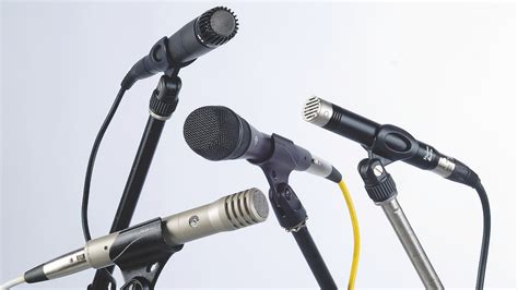 What are the 4 types of microphones?