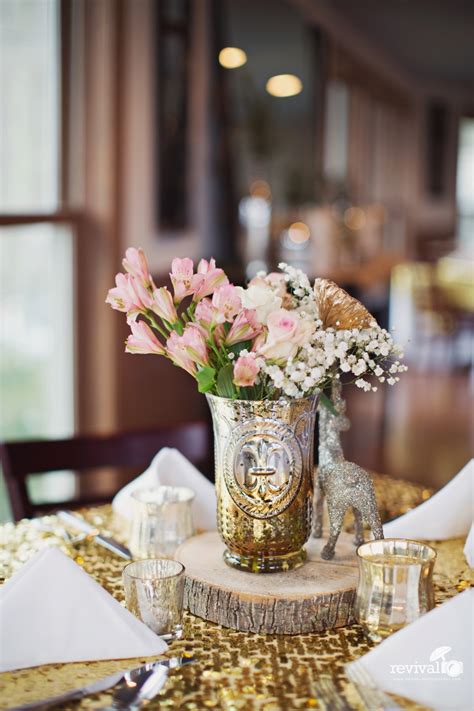 What are the 6 types of centerpieces?
