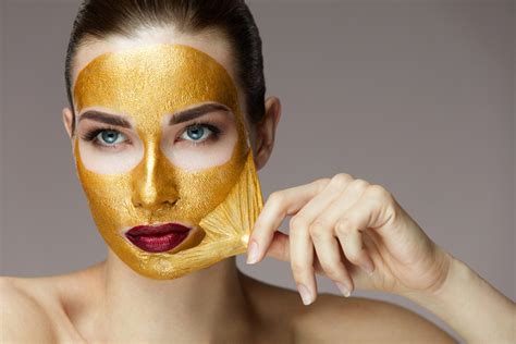 What are the benefits of 24K gold facial?