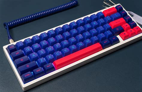 What are the benefits of a custom keyboard?