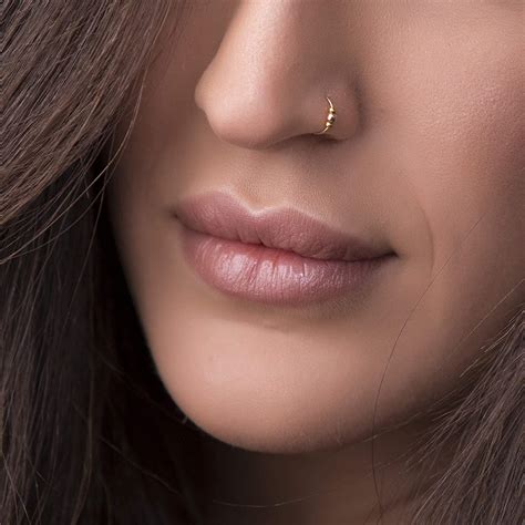 What are the benefits of a left nose piercing?