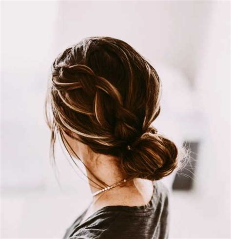 What are the benefits of hair buns?