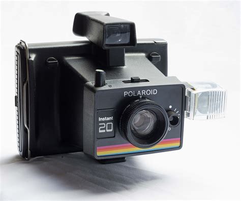 What are the disadvantages of Polaroid camera?