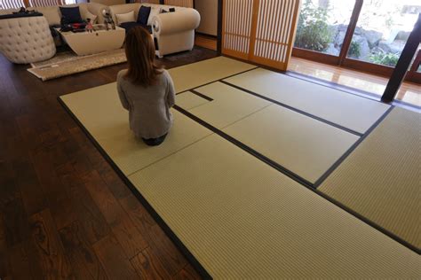 What are the disadvantages of tatami?