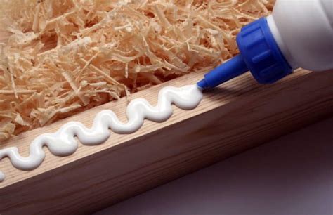 What are the disadvantages of wood glue?
