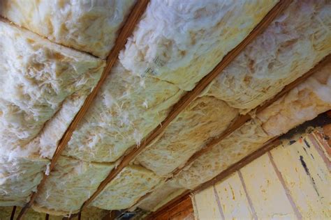 What are the negative effects of fiberglass insulation?