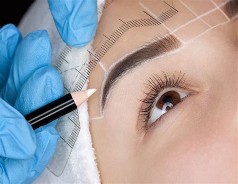 What are the negatives of eyelash extensions?