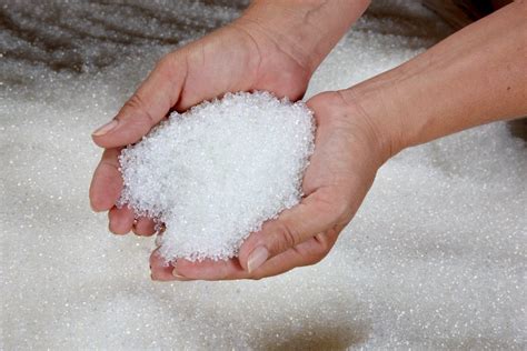 What are the raw materials in hot melt adhesive?