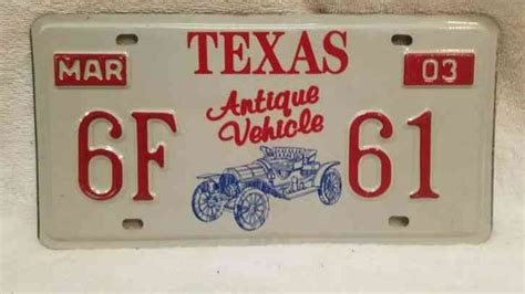 What are the requirements for antique plates in Texas?
