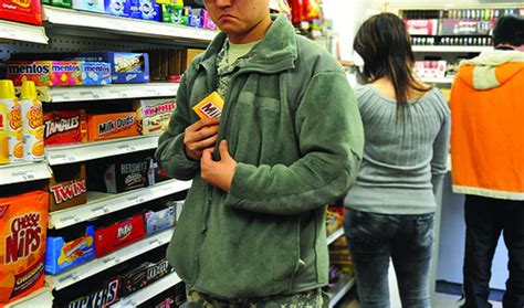 What are the seven groups of people who are likely to shoplift?