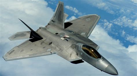 What are the strengths and weaknesses of the F-35?