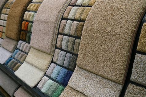 What are the three 3 types of carpet?