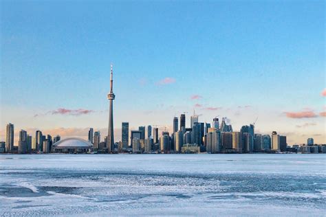 What are winters like in Toronto?
