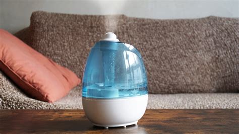 What can I add to my humidifier water for a sore throat?