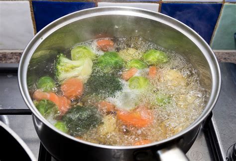 What can I cook with only boiling water?