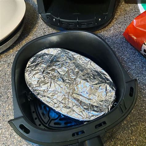 What can I use instead of foil in air fryer?