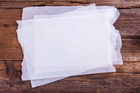 What can I use instead of parchment paper for steaming?