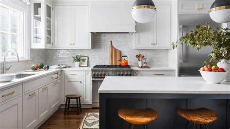 What color countertops never go out of style?