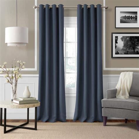 What color curtains are best for hot weather?