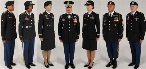 What color socks are worn with the Army service uniform?