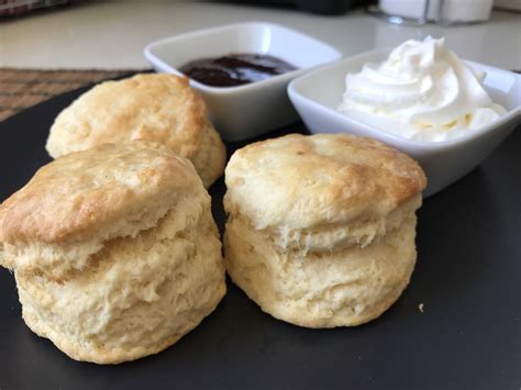 What consistency should scones be?