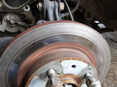 What damages brake discs?