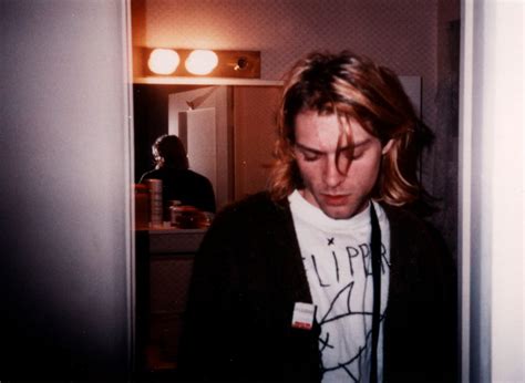 What did Kurt Cobain listen to?
