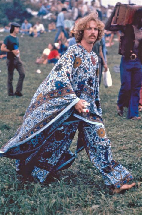 What did male hippies wear in the 1960s?
