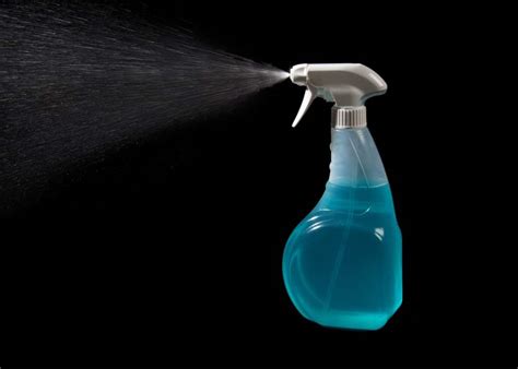 What disinfectant spray kills mites?