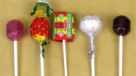 What do British call lollipops?