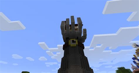 What do I do if I can't see my hand in Minecraft?