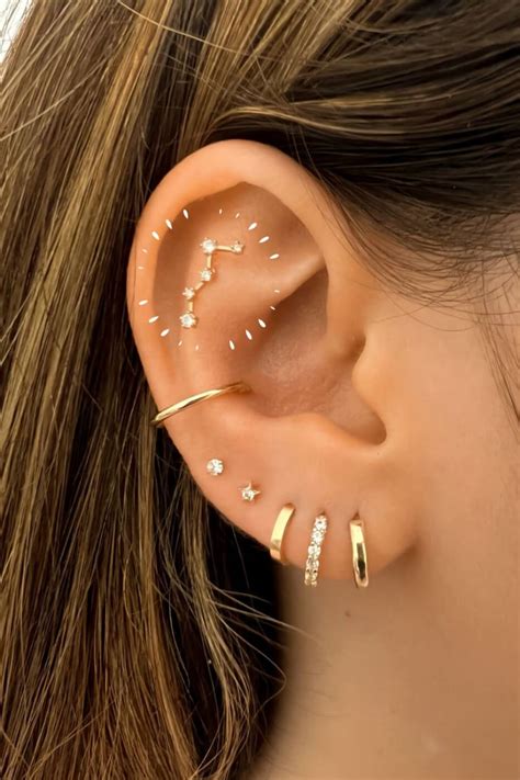 What do you wear with a flat piercing?