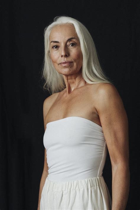 What does a 60 year old woman body look like?