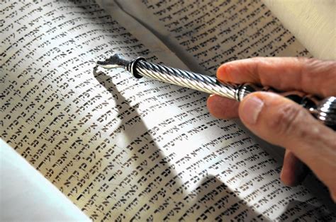 What does the Torah say about dating?