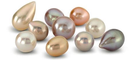 What does vinegar do to pearls?