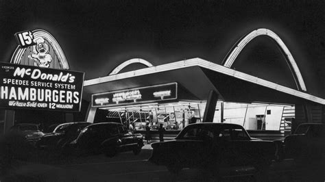 What fast food restaurant was founded in 1964?