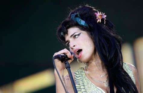 What female singer died at 27?