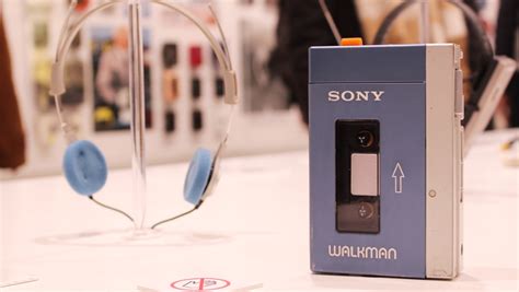 What files does Sony Walkman support?