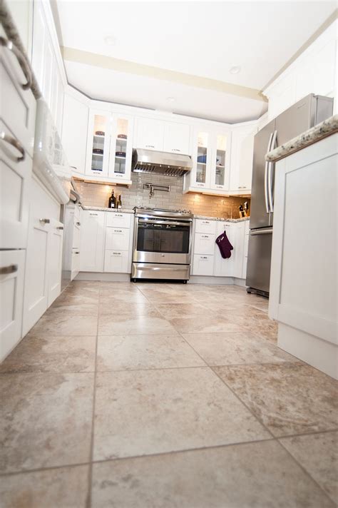 What floor tiles go with a white kitchen?