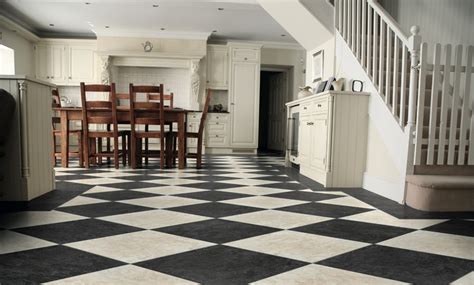 What flooring is best in hot weather?