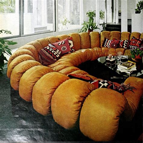 What furniture style is 1970s?