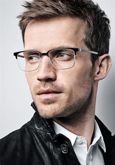 What glasses are most attractive for men?