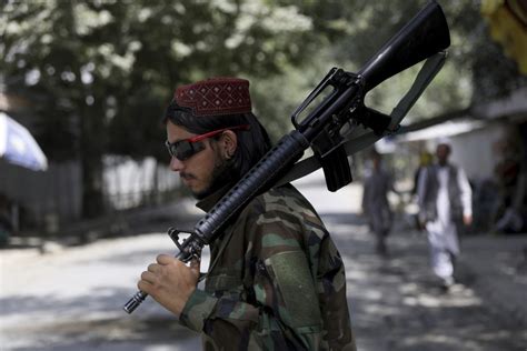 What guns does Taliban use?