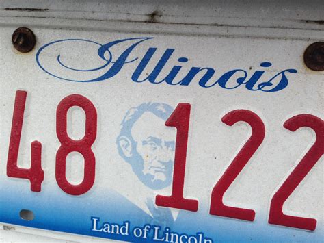 What happens if I don't renew my plates Illinois?