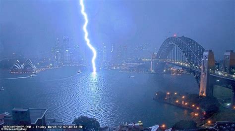 What happens if lightning hits a ferry?