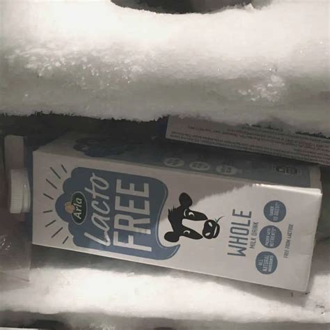 What happens if you freeze milk in a carton?