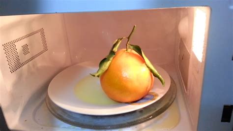 What happens if you microwave an orange peel?